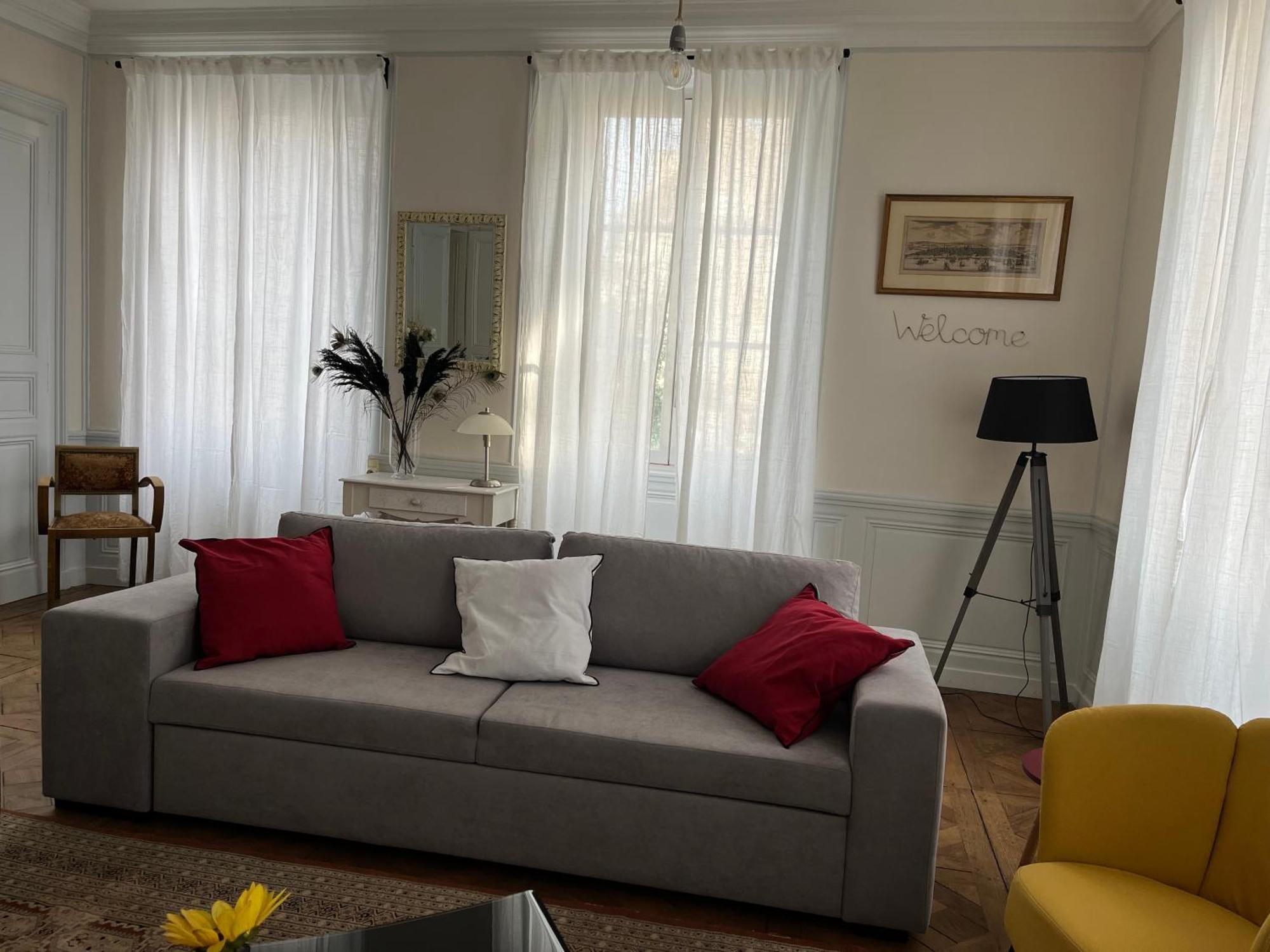 La Villa Louana 1 Appartement 160M2 Sobriete,Elegance En Coeur De Ville Aubusson  Zewnętrze zdjęcie