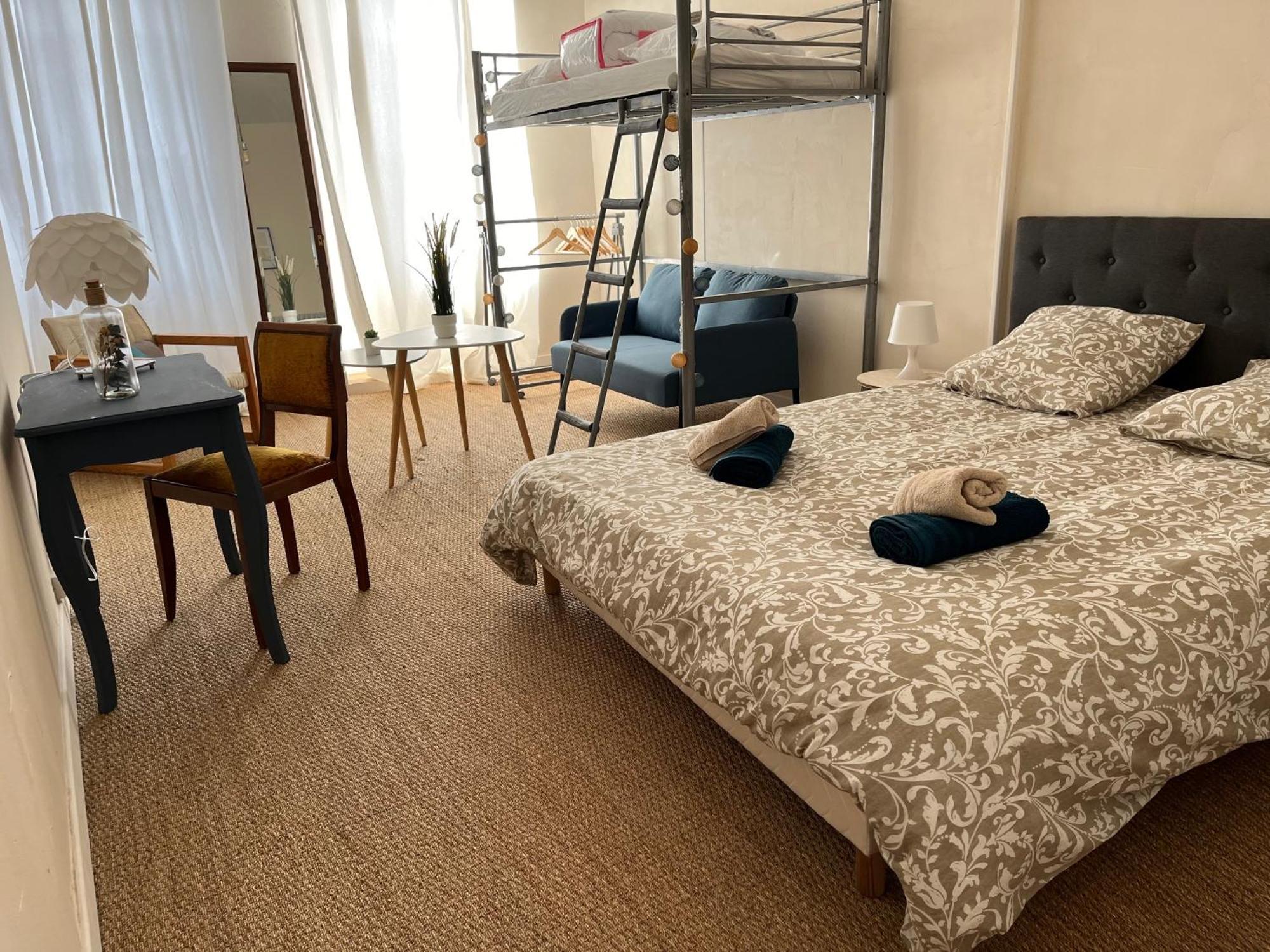 La Villa Louana 1 Appartement 160M2 Sobriete,Elegance En Coeur De Ville Aubusson  Zewnętrze zdjęcie